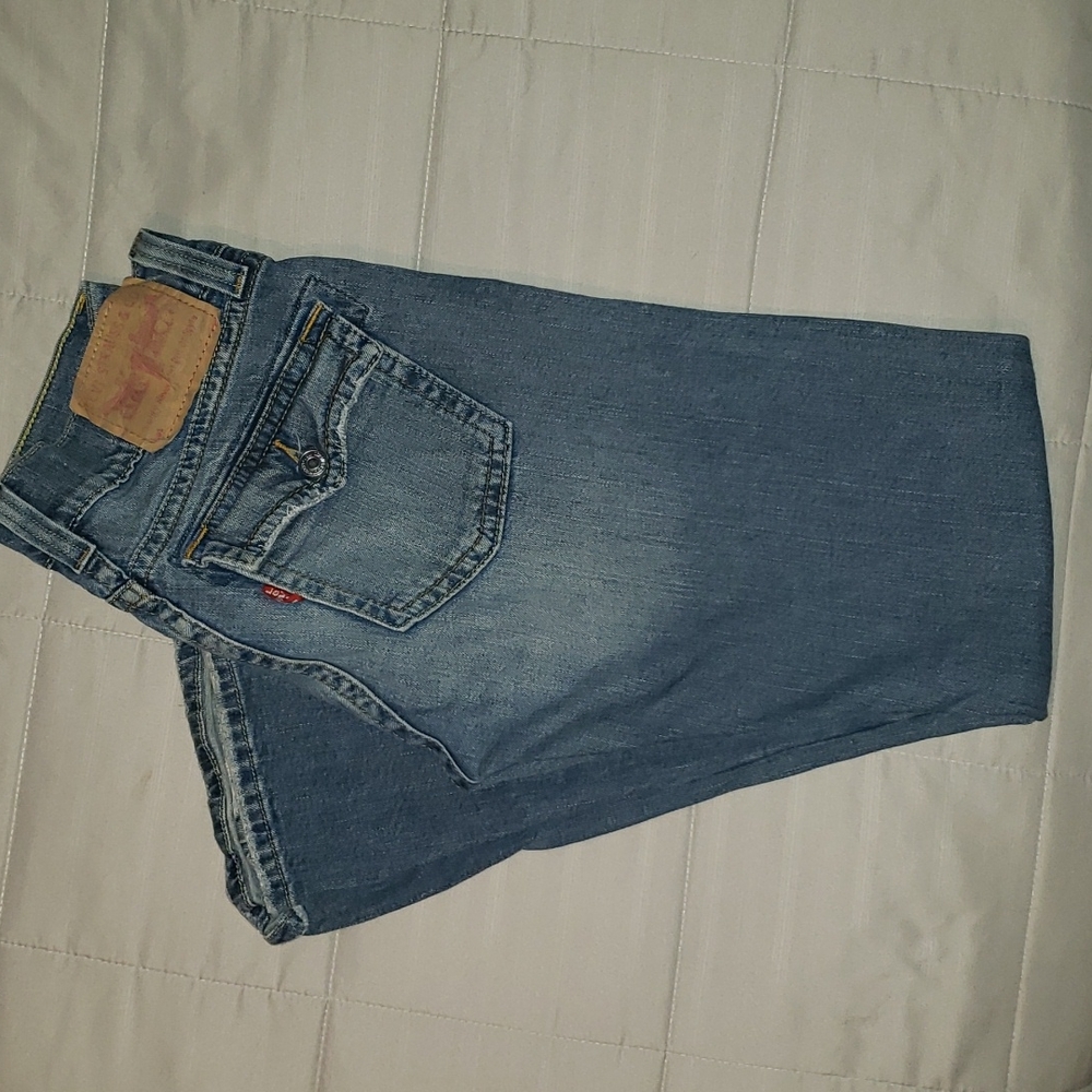 Juniors Levi Slouch jeans, size 9.